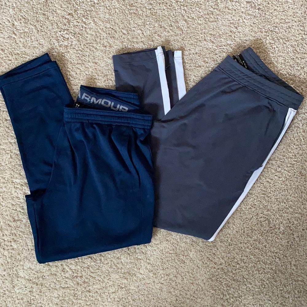2 Pairs of Under Armour Men’s Sweatpants XL